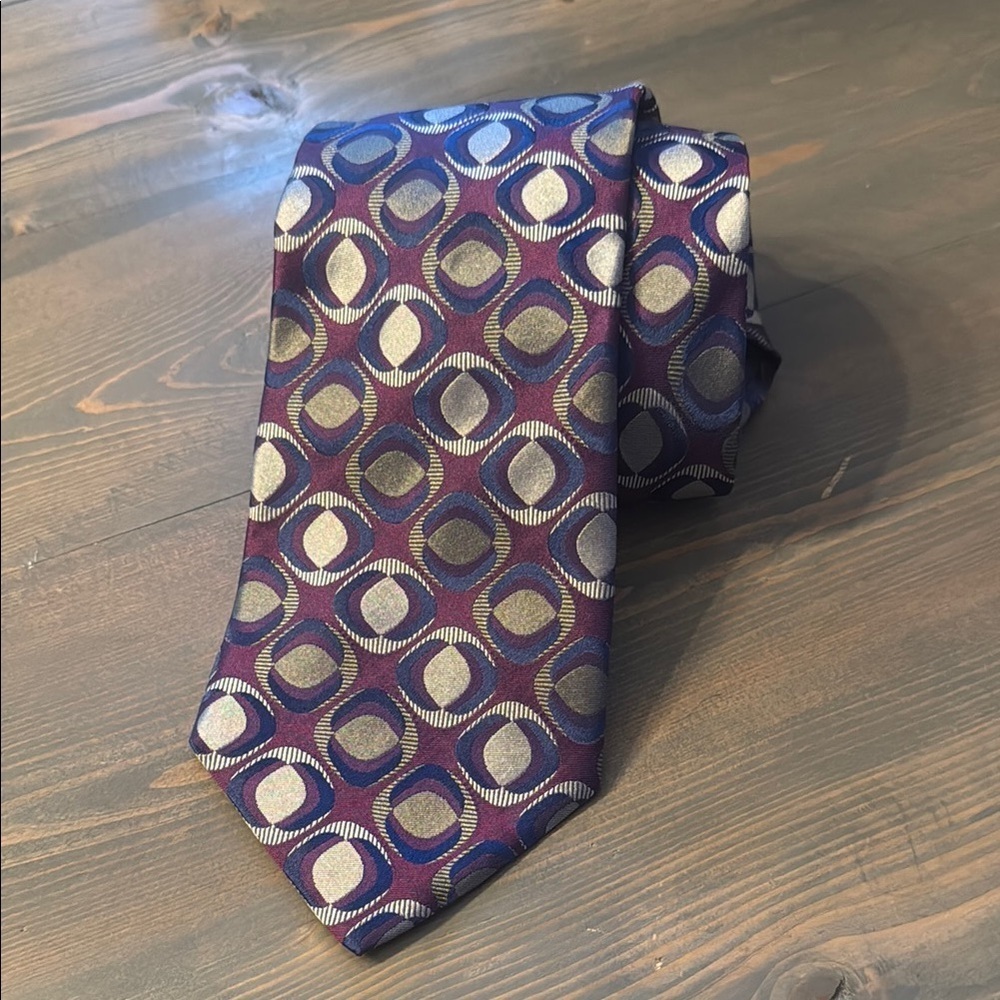 NWT Dion Men's Tie handcrafted in 🇨🇦